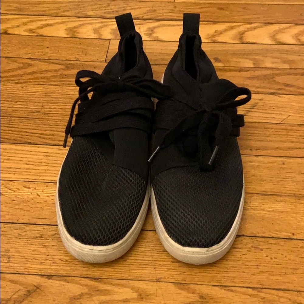 Mossimo supply co slip on shoes